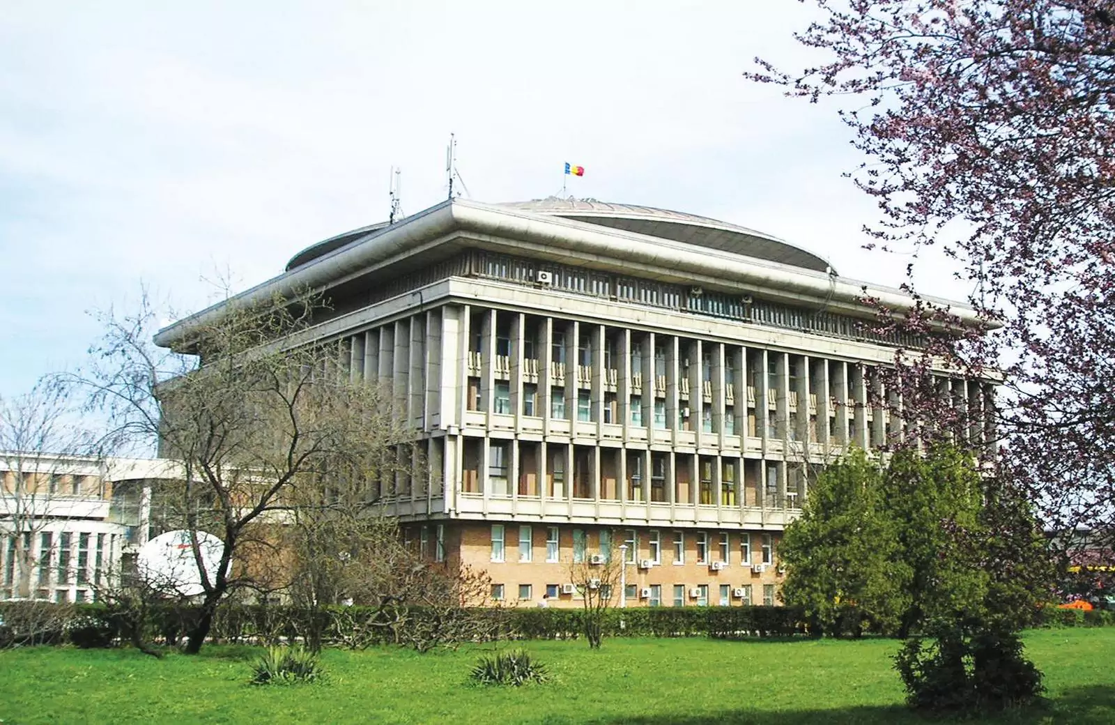 da-vinci-polytechnic-university-bucharest-2